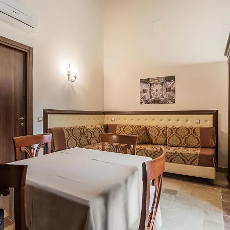 Near Mount Etna Views *