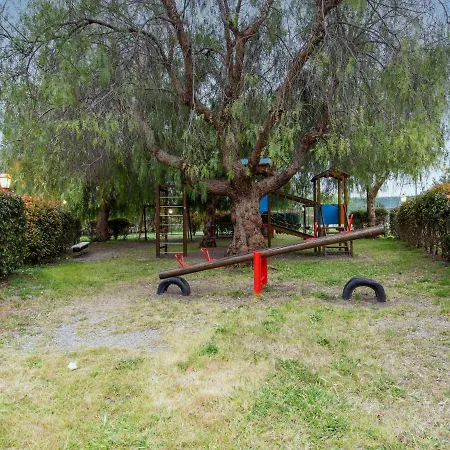 Near Mount Etna Views Дом отдыха Карлентини